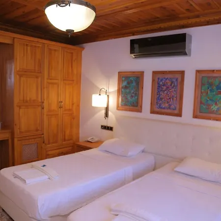 Hotell Bc 4*